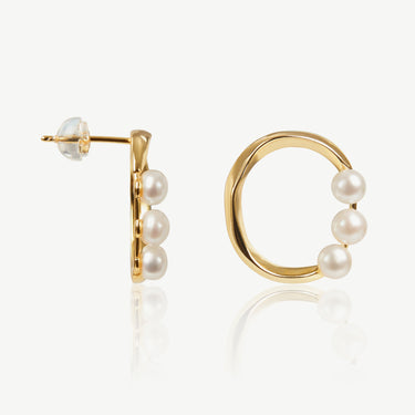 Casey Pearl Stud Earrings 18ct Gold Plated